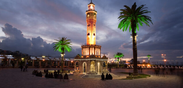 Измир (İzmir)