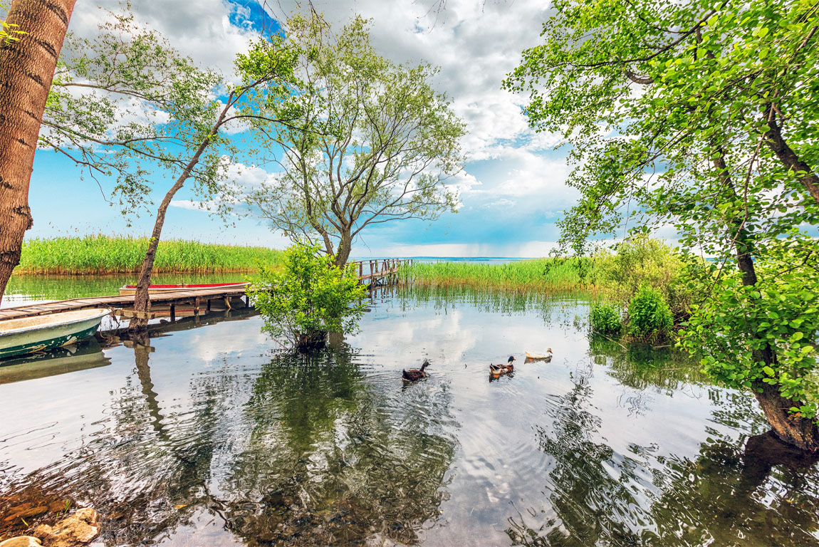 Beautiful landscape of Lake Sapanca. It is a fresh water lake in Turkey, between the Gulf of Izmit and the Adapazari Meadow. Sapanca Lake is located on a tectonic hole.